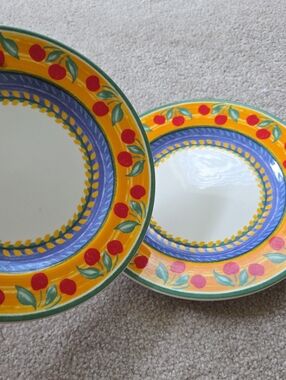 Vista Alegre Portugal Fruit Fantasy “Cherries” Luncheon Salad Desert Plates 2 Pc